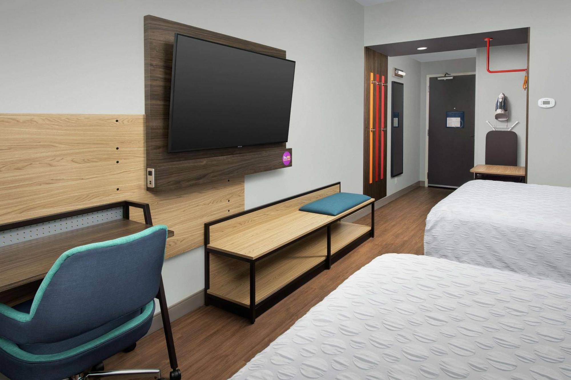 Tru By Hilton Lake City Esterno foto