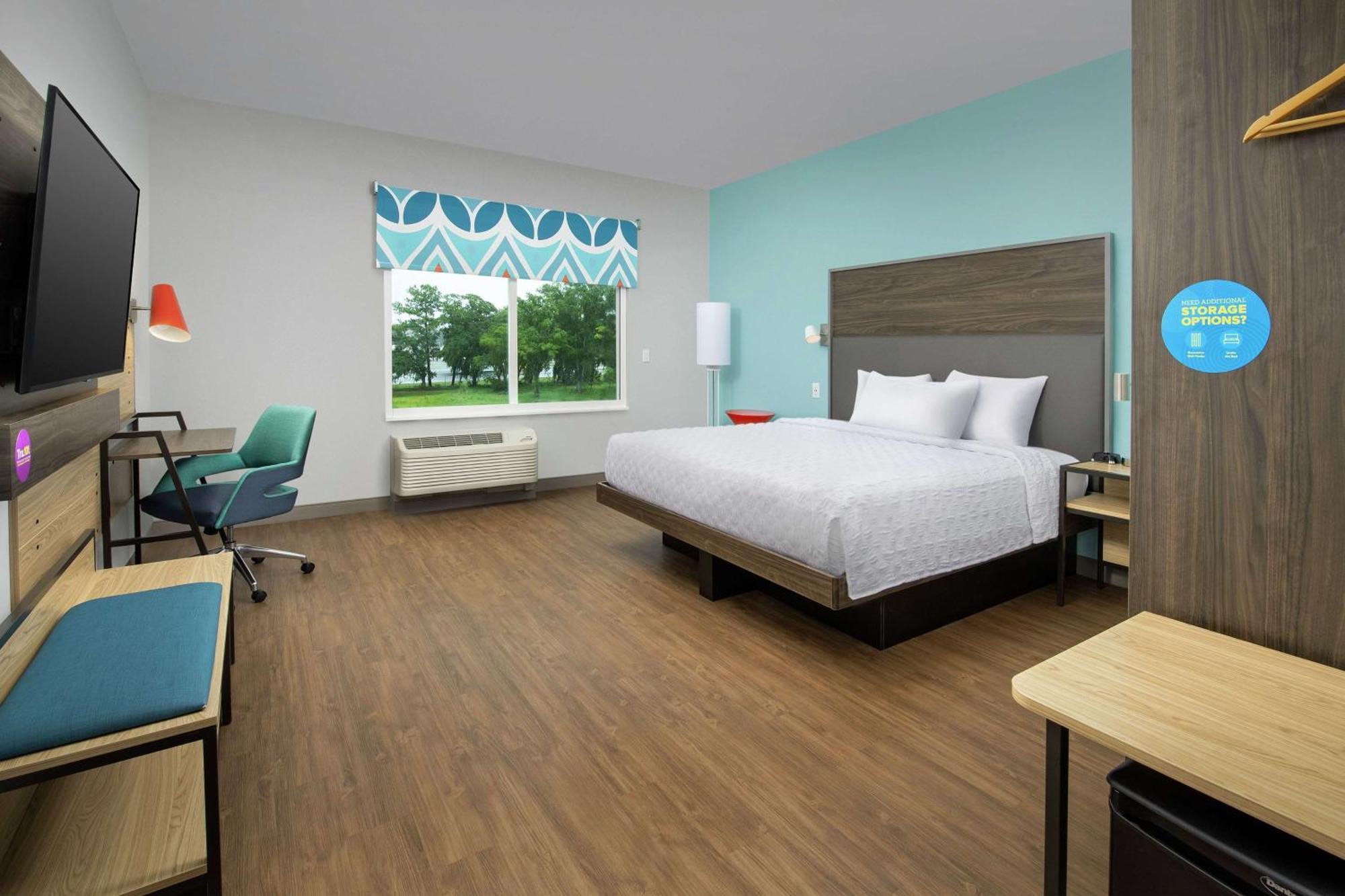 Tru By Hilton Lake City Esterno foto